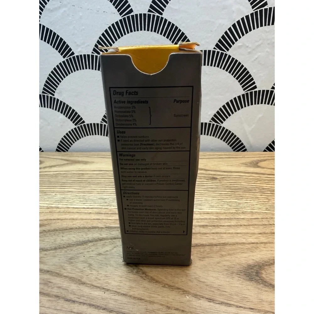 Mary Kay MK MEN Adv Facial Hydrator Sunscreen Broad Spectrum SPF 30 3oz Exp 7/22